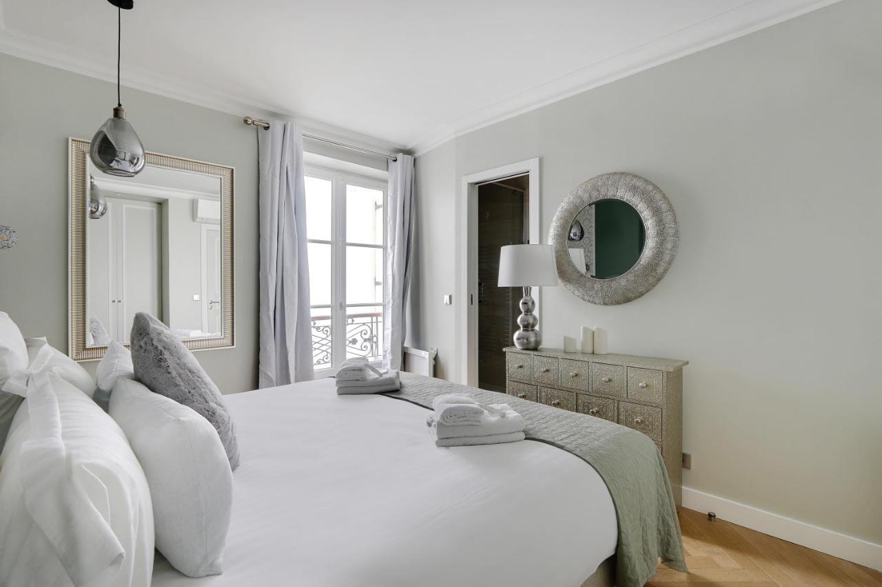 Pick A Flat'S Apartment In Montmartre - Rue Lepic Paris Bagian luar foto